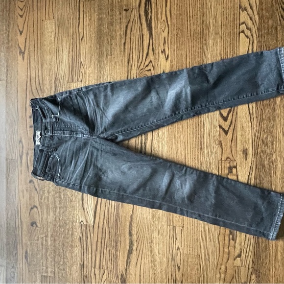 Gently used denim in great condition! - Picture 4 of 5